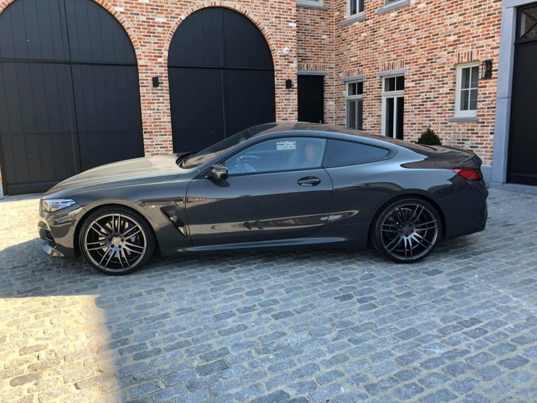 BMW 8 Series