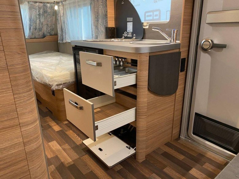 Автодом кемпер