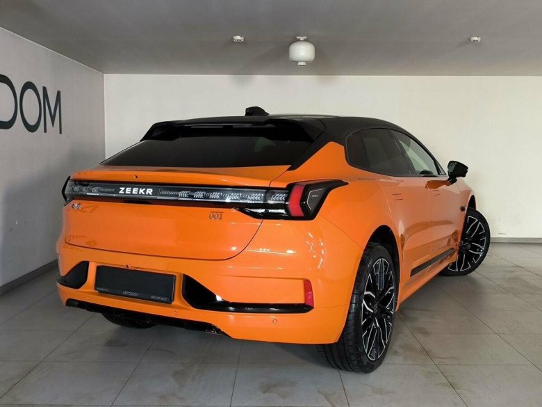 Zeekr 001