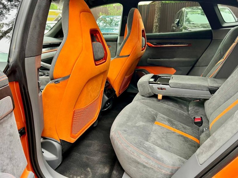 Салон алькантара