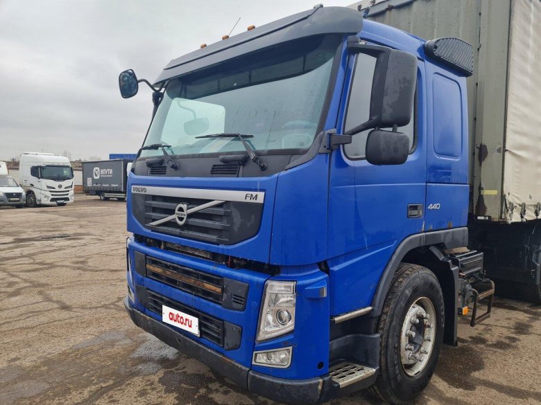 Седельный тягач вольво