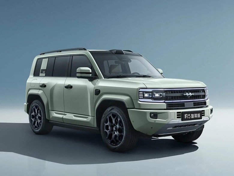 Китайский внедорожник tank 300