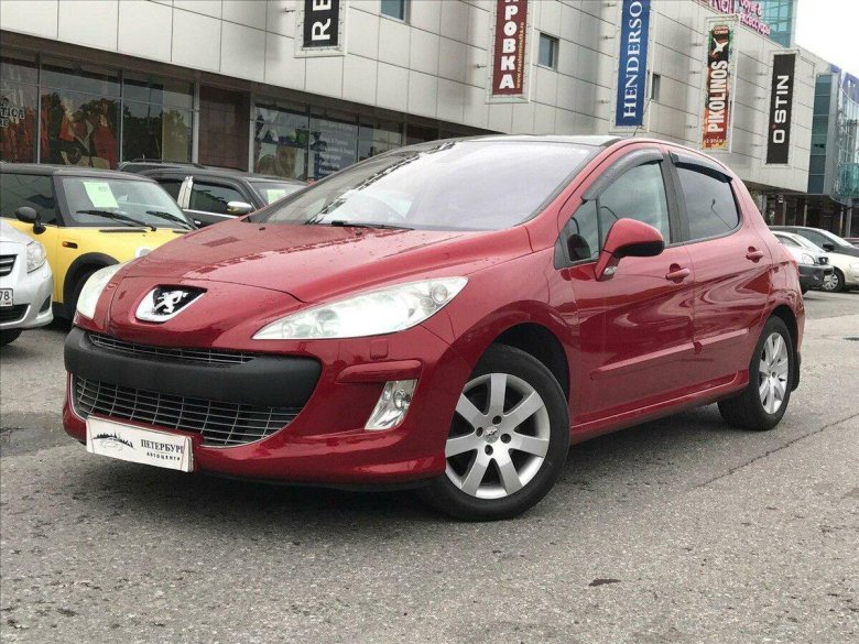 Пежо 308 2010 года
