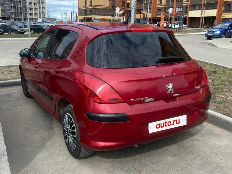 Peugeot 308 i