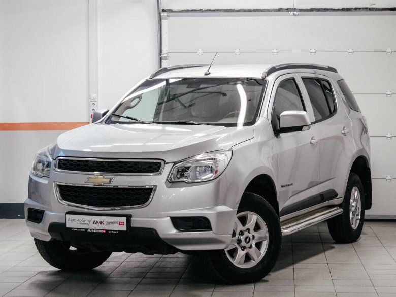 Chevrolet trailblazer 2