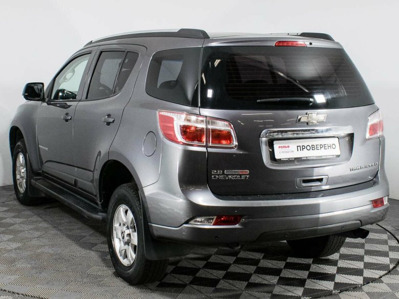 Chevrolet trailblazer 2