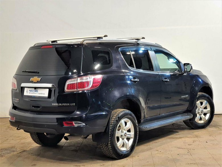 Chevrolet trailblazer 2