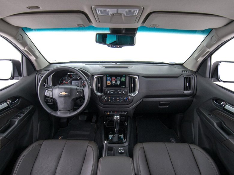 Chevrolet trailblazer 2