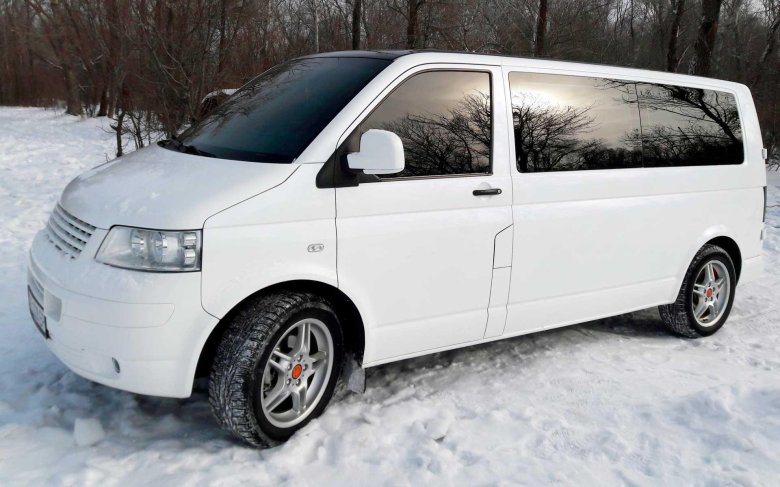 Volkswagen Transporter белый