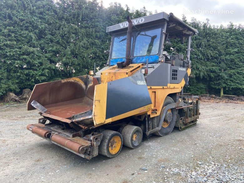 Асфальтоукладчик volvo