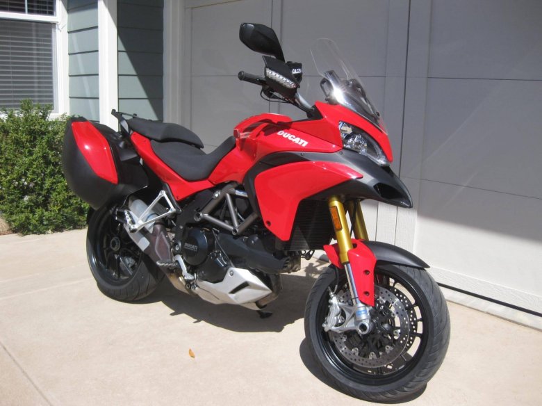Ducati Multistrada 1200s