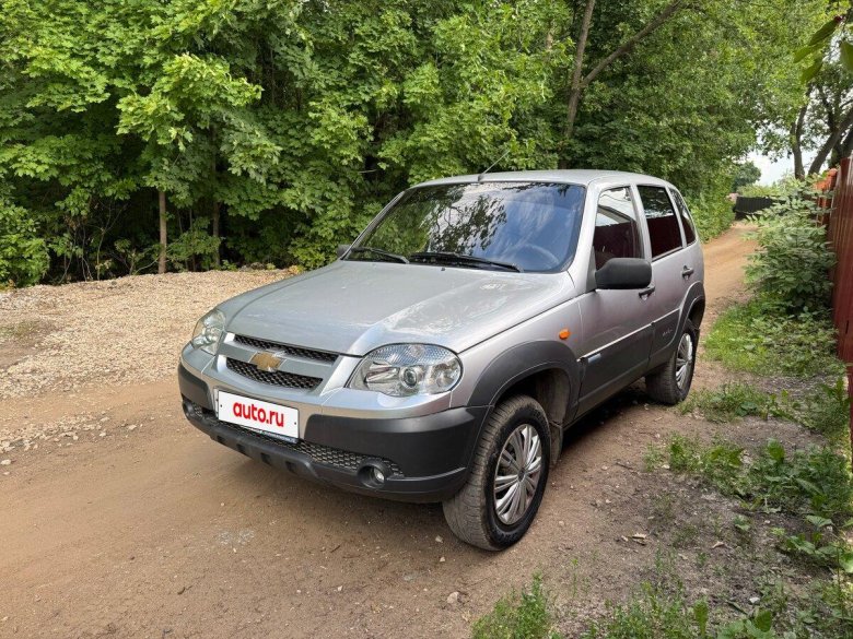 Шевроле нива 2011