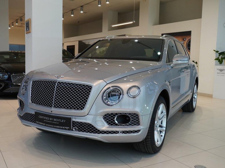 Внедорожник bentley bentayga