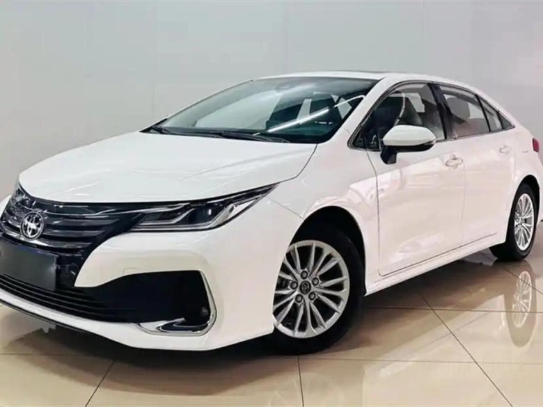 Тойота королла новая