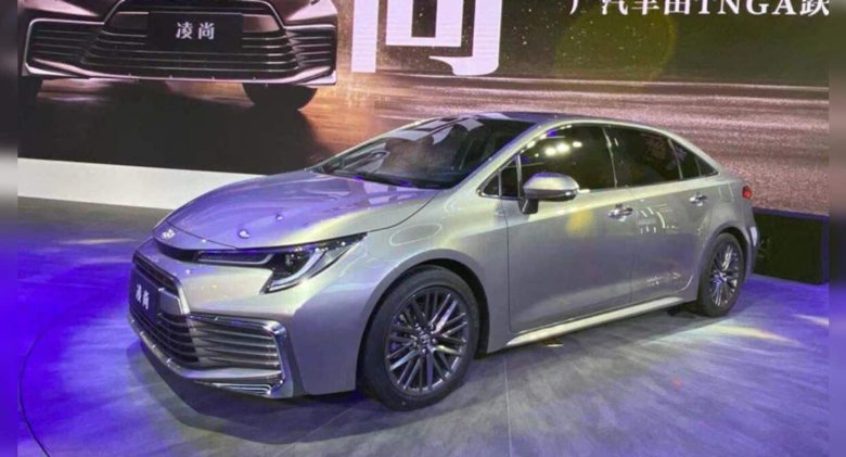 Тойота Аллион 2021 года