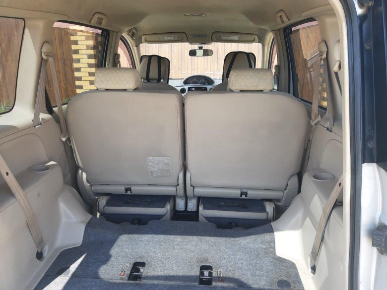 Ниссан серена 2007