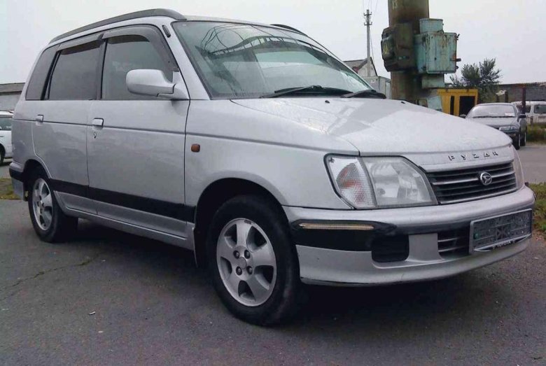 Pyzar Daihatsu Pyzar