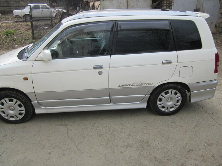 Daihatsu pyzar 1998