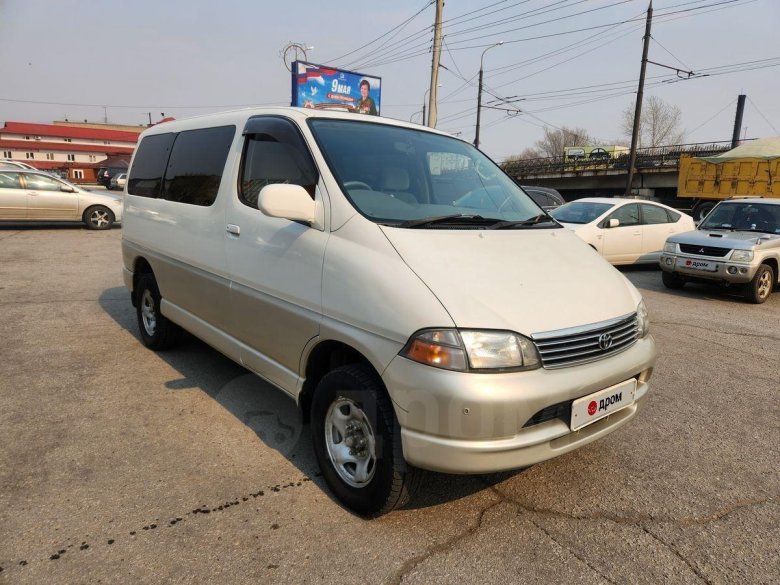 Тойота Гранвия 2001