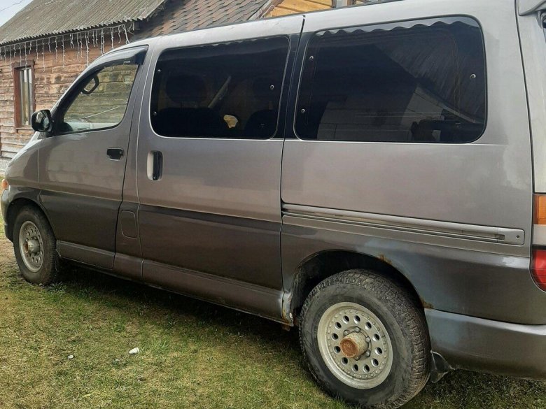 Тойота гранвиа