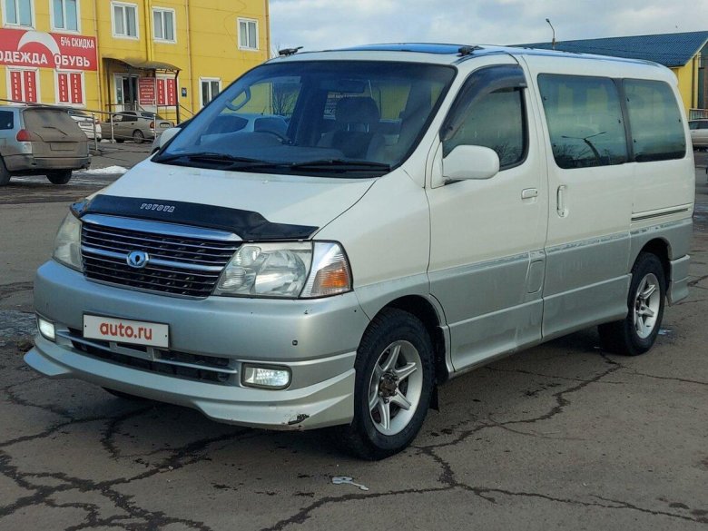 Тойота хайс 2001