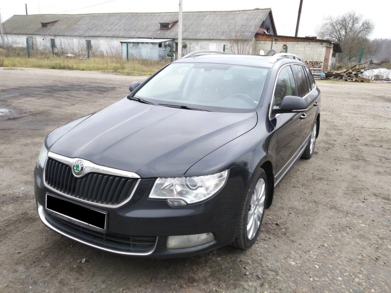 Skoda Superb 2011