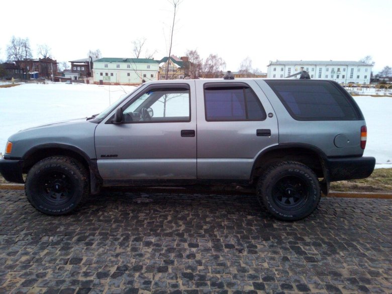 Chevrolet blazer 2.2 мт 1997
