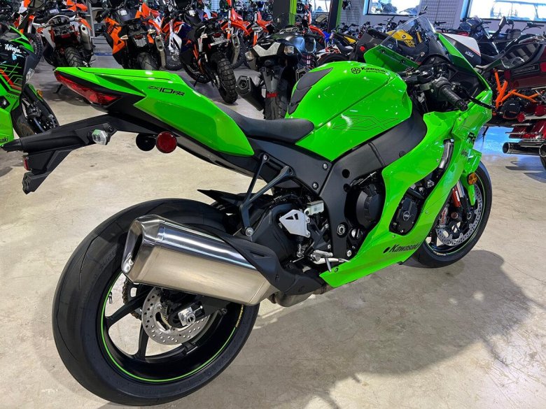 Kawasaki zx 10