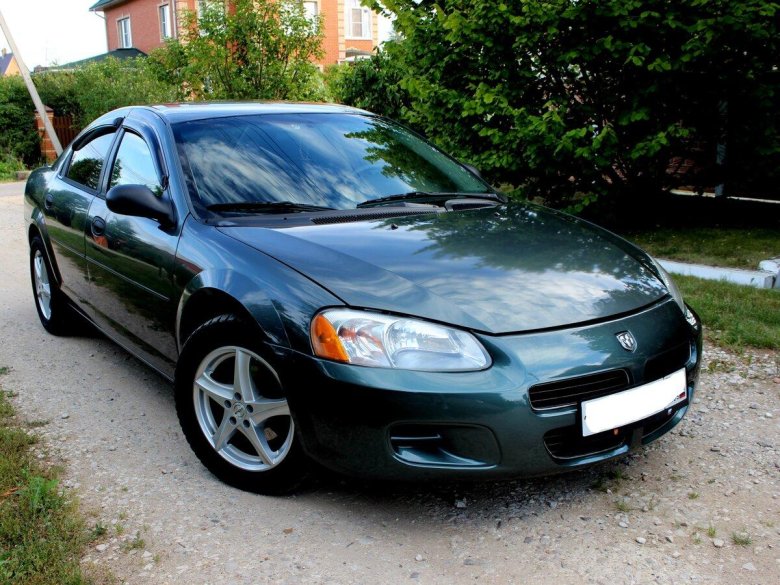 Dodge Stratus 2