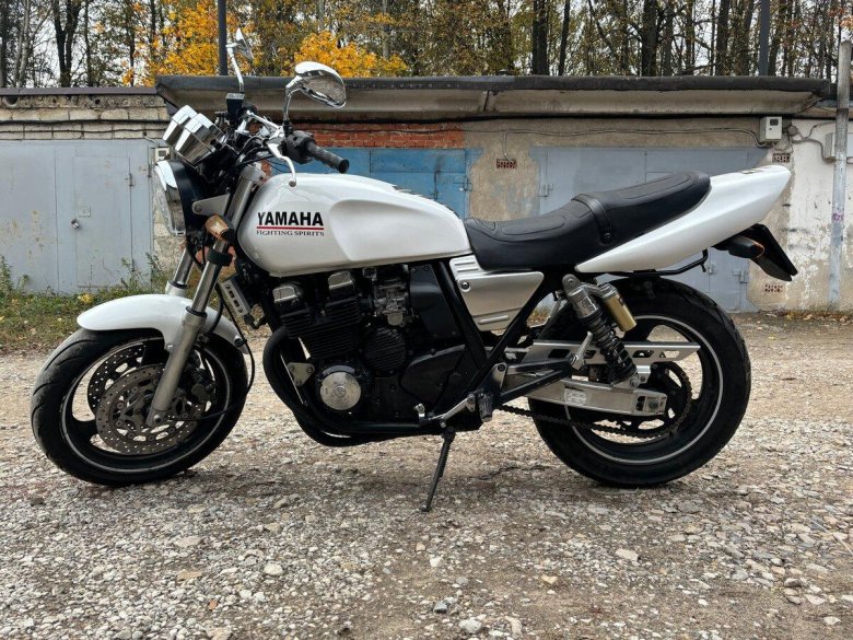 Yamaha xjr 400