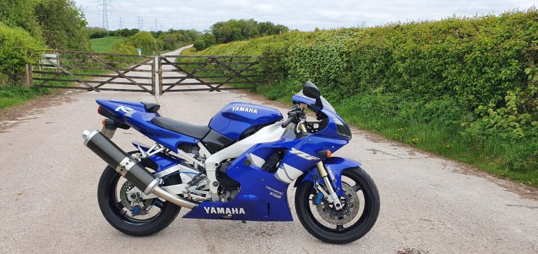 Yamaha 1998