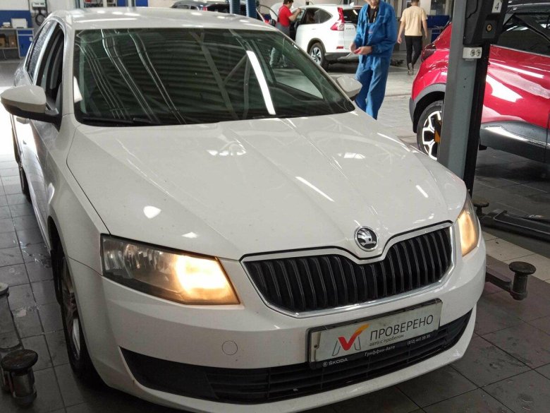 Шкода Октавия 2014