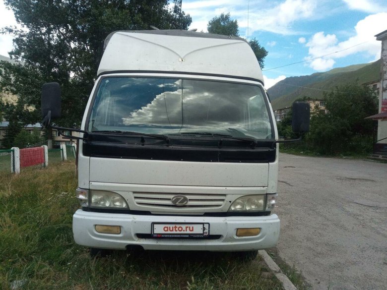 Бортовой грузовик