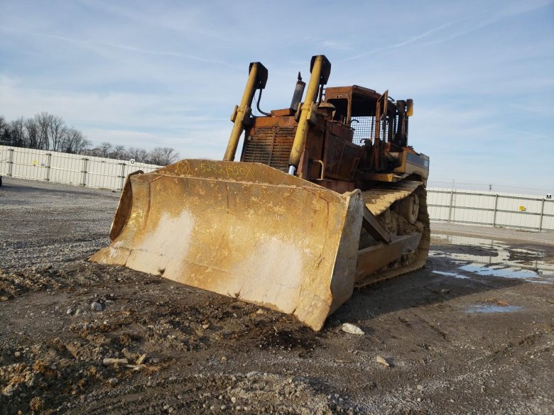 Стекло на бульдозер