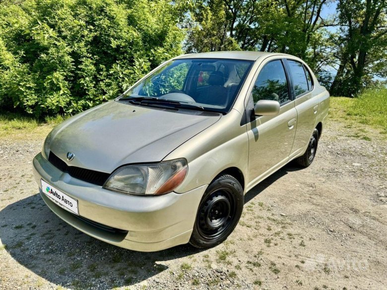 Тойота платц 1999 года