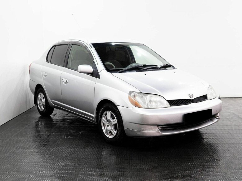 Тойота платц 2001