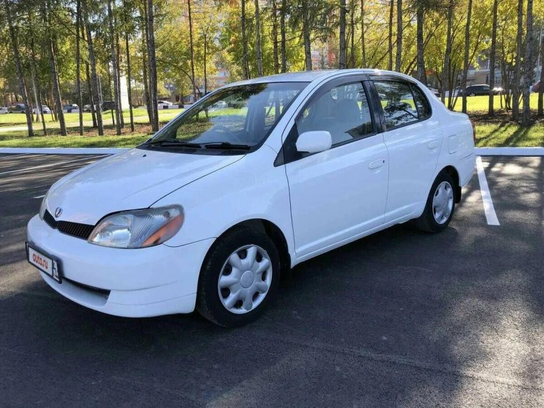 Тойота платц 2002