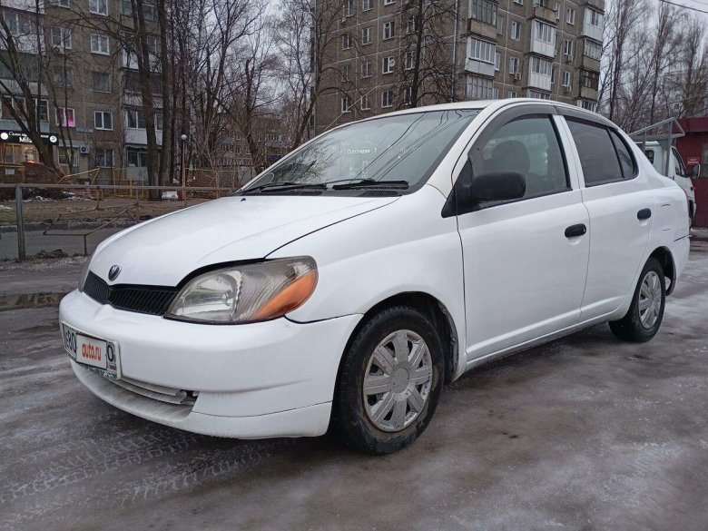 Тойота платц 2002