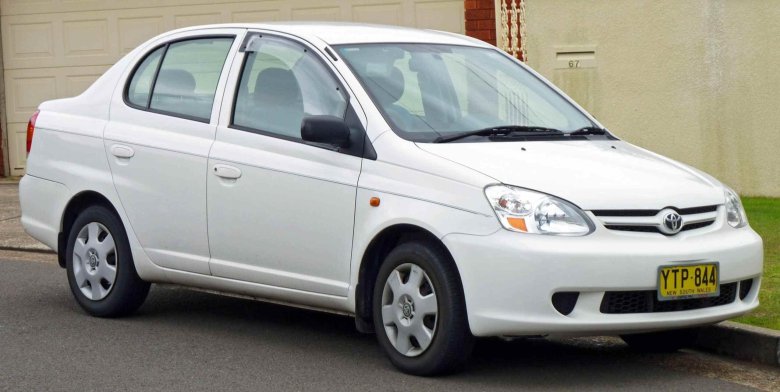 Toyota Platz