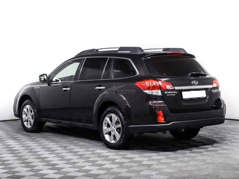 Субару Аутбек 4