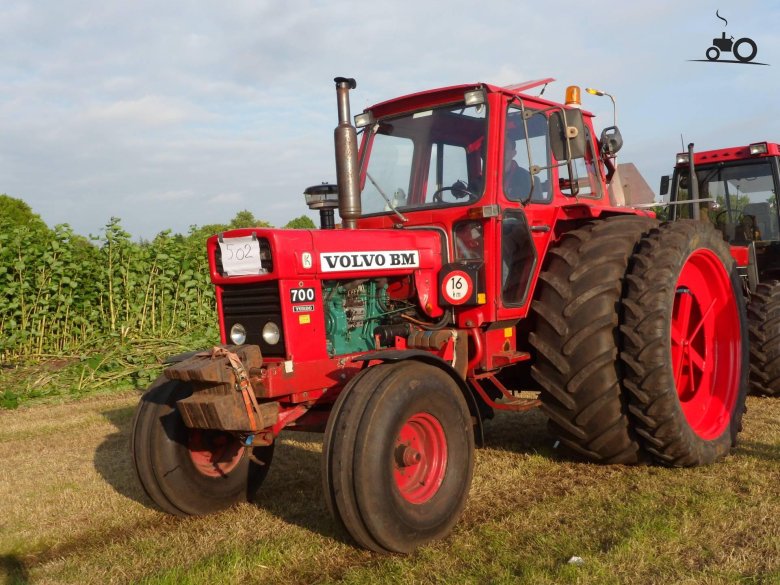 Volvo BM-700