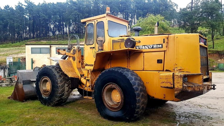 Фронтальный погрузчик Volvo BM l120