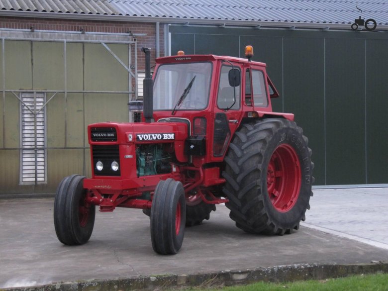 Трактор volvo bm