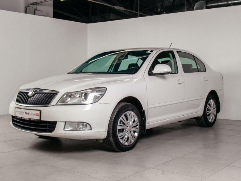 Шкода Октавия 2012 года