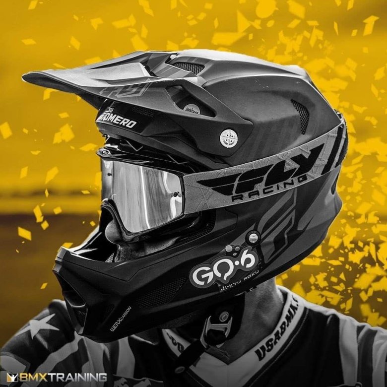 Шлем для мотокросса