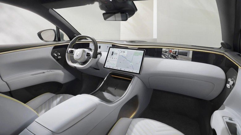 Автомобиль салон