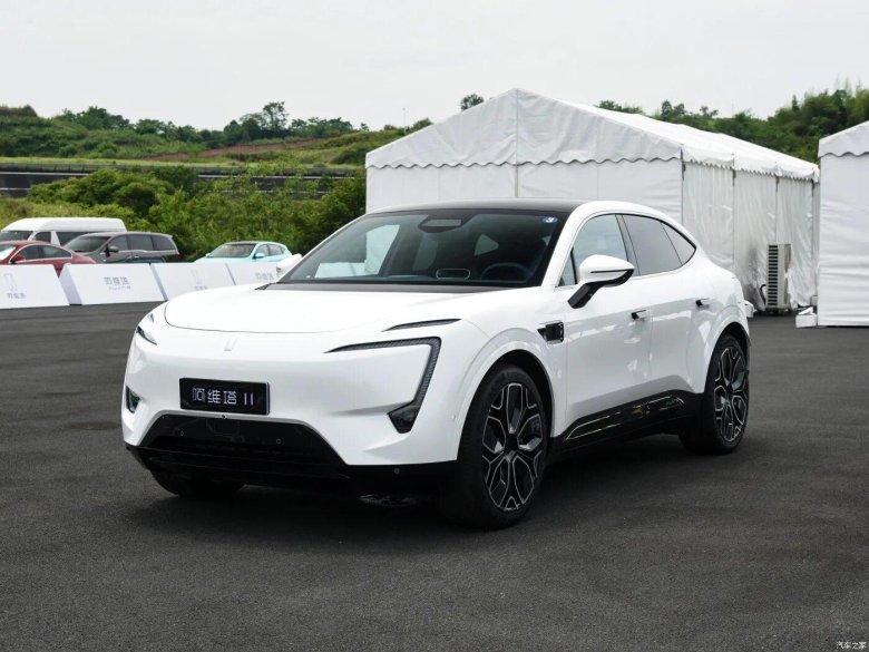 2023 Changan Huawei avatr 11