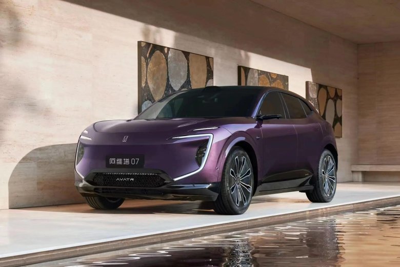 Китайская электромобиль