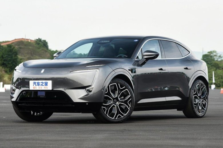 Китайская электромобиль