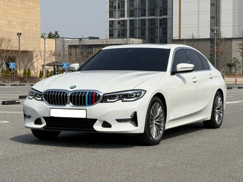 Бмв 3 серии 2021